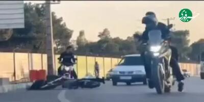 یورش غافلگیرکننده راننده پراید در اسلام‌شهر؛ همه چیز در صحنه خفت‌گیری یک فیلم بهم خورد!