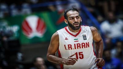 ستاره بسکتبال ایران روی زمین مانده است - پارس فوتبال