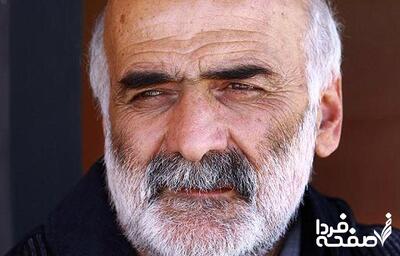 مجسمه خنده دار رسول کربکندی | ببینید چطور همه حضار خندیدند