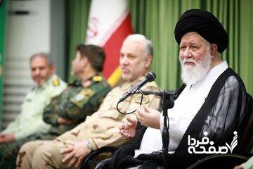 علم الهدی: دشمن در جنگ ۱۲ روزه بر نیروی انتظامی به‌عنوان پشتوانهٔ اصلی دفاع هرگز غلبه نیافت/ فراجا پشتوانه نظام در برابر تهدیدات داخلی و خارجی است