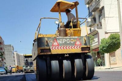شهردار مشهد: از ابتدای سال ۱۴۰۴، بیش از ۱۶۶ هزار تن آسفالت توسط شهرداری تولید شده است