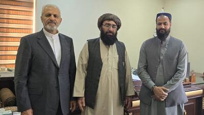گسترش همکاری‌های اقتصادی ایران و افغانستان محور دیدار سرپرست سفارت ایران با مقامات طالبان 