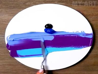 عاشقان زیر نور ماه میخندند