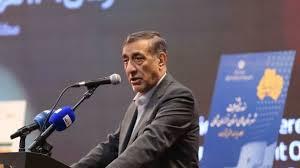 دکتر قائم‌پناه: اقتصاد باید به دست مردم سپرده شود