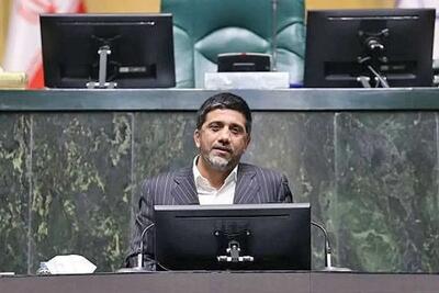 آقای دبیر؛ «نان» مهم‌تر است، خیلی مهم‌تر