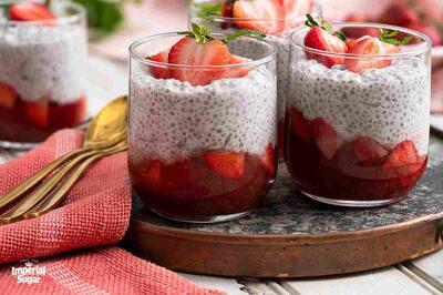 معجون دانه چیا یا جو دو سر پرک؛ کدام برای صبحانه مفیدتر هستند؟