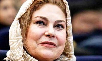 تاریخ وبگردی | تیپ جوان‌پسند مهرانه مهین‌ترابی در ۶۷سالگی
