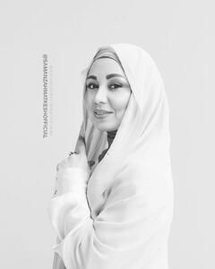 عکس/ استایل جدید و جنجالی بهنوش بختیاری با چادر و حجاب کامل | اقتصاد24