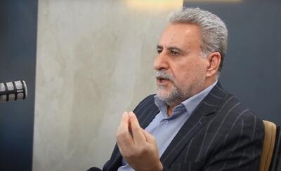 ویدیو /فلاحت‌پیشه: سوری‌ها به ایران به جای طلبش، چاه نفت داده بودند، اما دیدیم چاه نفت نیست، فقط زمین است؛ می‌گفتند بِکَن تا برسی به نفت؛ وسط معامله هم بشار گفت اگر به نفت رسیدید، ۱۲.۵ درصد پول بدهید به من / ۵ هزار هکتار زمین داده بودند برای کشاورزی، اما حقابه‌اش را وزیر نیرو سوریه نمی‌داد / فسفات را داده بودند، نمی‌توانستیم صادرات کنیم؛ بشار می‌گفت بروید از لاذقیه، که زیر بمباران اسرائیل [بود]