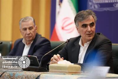 فرزین: عرضه ارز با نرخ توافقی در مرکز مبادله افزایش می‌یابد/ رئیس اتاق بازرگانی: تدابیر بانک مرکزی گره گشاست
