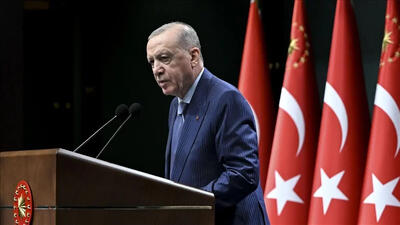 عکس/ رجب طیب اردوغان در کنار همسرش در اسپانیا؛ سال ۱۳۸۶