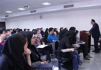 نقیلو: ۵۳ رشته در دانشگاه آزاد زنجان دایر است