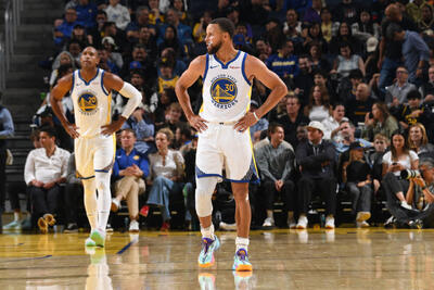 بسکتبال NBA | آغاز پیش‌فصل گلدن استیت با شکست لس آنجلس لیکرز - پارس فوتبال