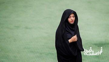 درخواست عجیب استیضاح 25 نماینده با استامپ قرمز به نشانه خون پای برگه‌های استیضاح!