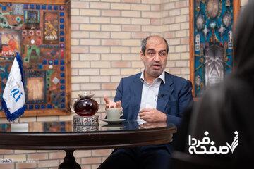 ببینید| سخنگوی صنعت آب: این حجم یارانه می‌دهیم اما گوشت و مرغ و مسکن به قیمت جهانی عرضه می‌شود