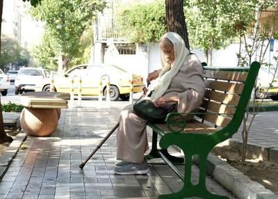 بانوان با ۲۰ سال سابقه خدمت صاحب یک فرزند، می‌توانند تا سن ۴۲ سالگی بازنشسته شوند