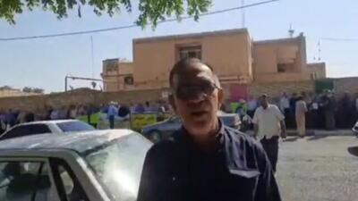 با چماق کارگران، وزیر کارگران را نزنید