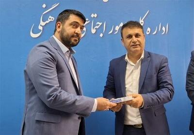ضرورت بازنگری در الگوی خدمات کتابخانه‌ای برای افزایش انگیزه مطالعه در جامعه - تسنیم