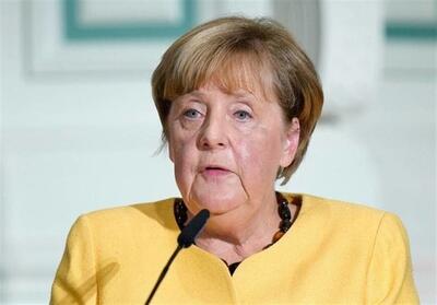 مرکل: مذاکره با پوتین نباید متوقف شود - تسنیم