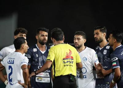 اعتراض جدید چادرملو به داوری بازی با استقلال