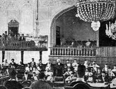  تصویر تاریخی از نخستین نمایندگان مجلس در کاخ گلستان و صحن افتتاحیه مجلس اول