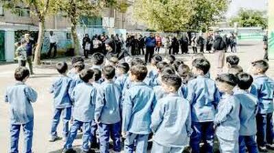عکسی از وضعیت عجیب یک مدرسه در ماهدشت کرج