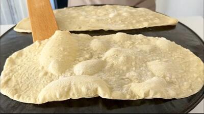 طرز تهیه نان مخصوص رستورانهای ترکیه که همه دنبال دستورش بودن!