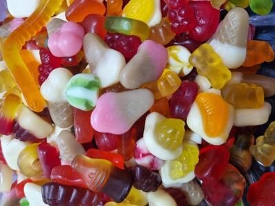 کالری پاستیل : هر ۱۰۰ گرم پاستیل چند کالری دارد ؟