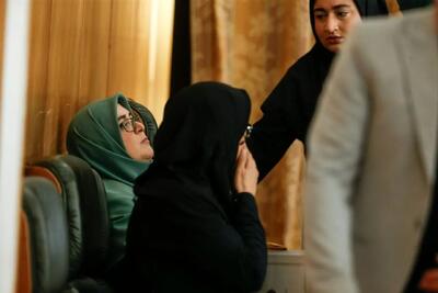تصاویر؛ حاشیه‌هایی از نشست خبری فاطمه مهاجرانی