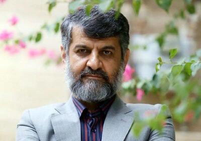 روزنامه اصول‌گرا: مهدی نصیری به خاطر منافع شخصی حامی ترامپ شده است