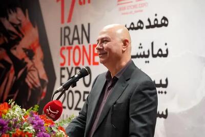 سهم ناچیز ایران از ذخایر و تجارت جهانی سنگ / بزرگنمایی آمار صادرات سنگ جای انتقاد دارد