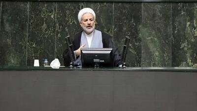 هرکس برای تضعیف قانون حجاب مصاحبه کند به خون شهدا خیانت کرده است