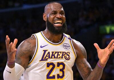 لبران جیمز با «تصمیم دوم» دوباره NBA را به هم ریخت - پارس فوتبال