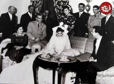محمدرضا پهلوی در مراسم ازدواج دختر بزرگ اش؛ سال ۱۳۳۶ +عکس