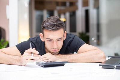 بازخرید کارگران در قانون کار | تفاوت آن با استعفا و بازنشستگی چیست؟