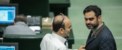 نماینده تهران: استیضاح همتی بازار ارز را آرام نگه داشت