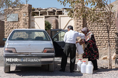 عکس/ روستای چشمه پونه؛ زندگی پشت دیوارهای ترک‌خورده