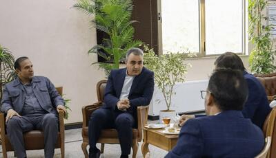 بادام چهارمحال و بختیاری ۶۰ هزار شغل ایجاد کرد