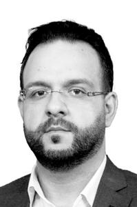 کلید موفقیت در تالار شیشه‌ای