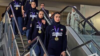 ورود تیم ملی والیبال بانوان ایران به کشور پس از تاریخ سازی