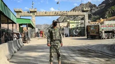 ۱۱ کشته در حمله شبه‌نظامیان به کاروان نظامیان پاکستان