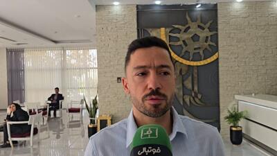 نوید عاشوری: هیچ کس جرات نمی‌کند وارد زمین تختی شود