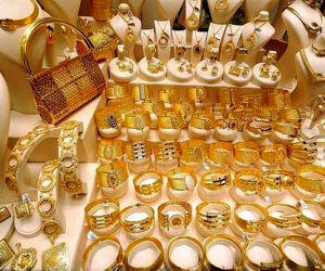 پیش‌بینی ۴۹۰۰ دلاری برای طلا