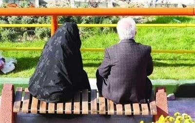 ببینید | دستگیری پیرزن ۷۰ ساله غیر ایرانی به عنوان سرکرده باند سارقین در قم!