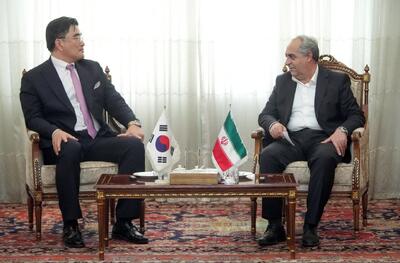 سرمست بر توسعه روابط اقتصادی و ورزشی با کره جنوبی تاکید کرد