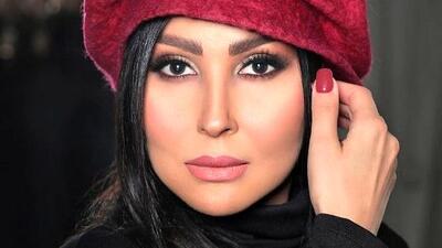 فیلم / پرستو صالحی مجری بازیگر عشق ابدی : خیلی دلیل دارم به ایران برگردم .../ مادرم  رو نباید .../ اینجا شرایط اقتصادیم داغونه  نمی تونم ...