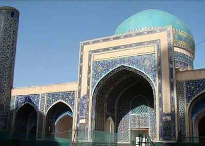 انتخاب ۱۰ هزار مسجد شاخص در طرح محراب