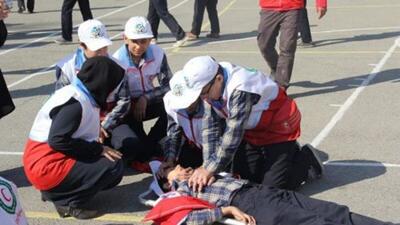 آموزش کمک‌های اولیه به رانندگان باید در صدور گواهینامه الزامی شود