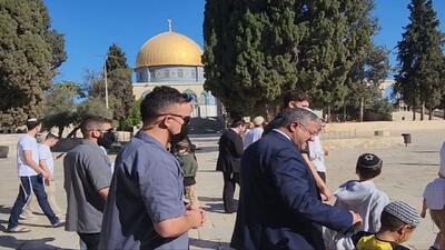 بن گویر و صد‌ها شهرک‌نشین مسجدالاقصی را هتک حرمت کردند