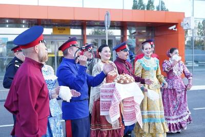  عکس/ استقبال روس‌ها از کاروان تیم ملی فوتبال ایران